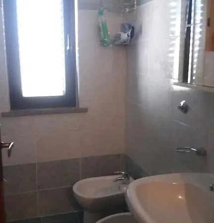 Semesterbostad Russo *